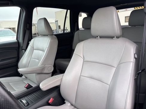 Used 2022 Honda Passport EX-L image 16