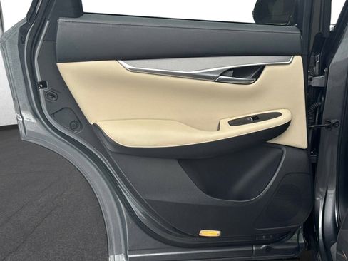 Used 2022 INFINITI QX50 Luxe image 13