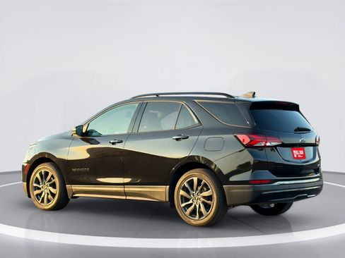 Used 2022 Chevrolet Equinox RS w/ RS Leather Package FWD image 3