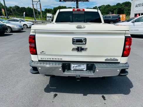 Used 2015 Chevrolet Silverado 1500 High Country w/ High Country Premium Package RWD image 4