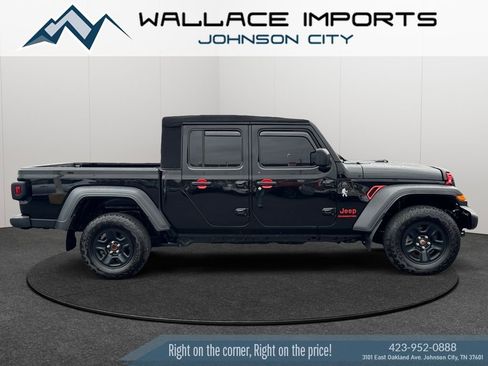 Used 2024 Jeep Gladiator Sport image 6