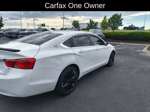 Used 2017 Chevrolet Impala LT w/ Convenience Package FWD image 3