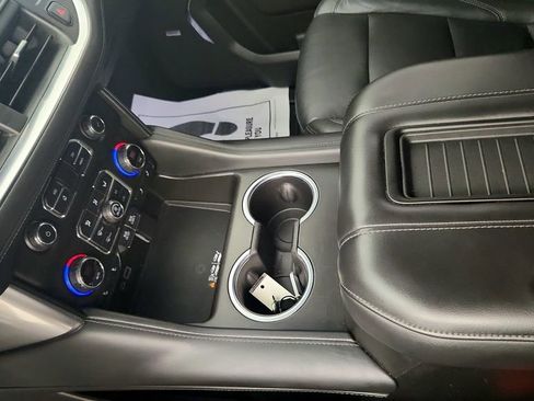 Used 2021 Chevrolet Tahoe LT image 14