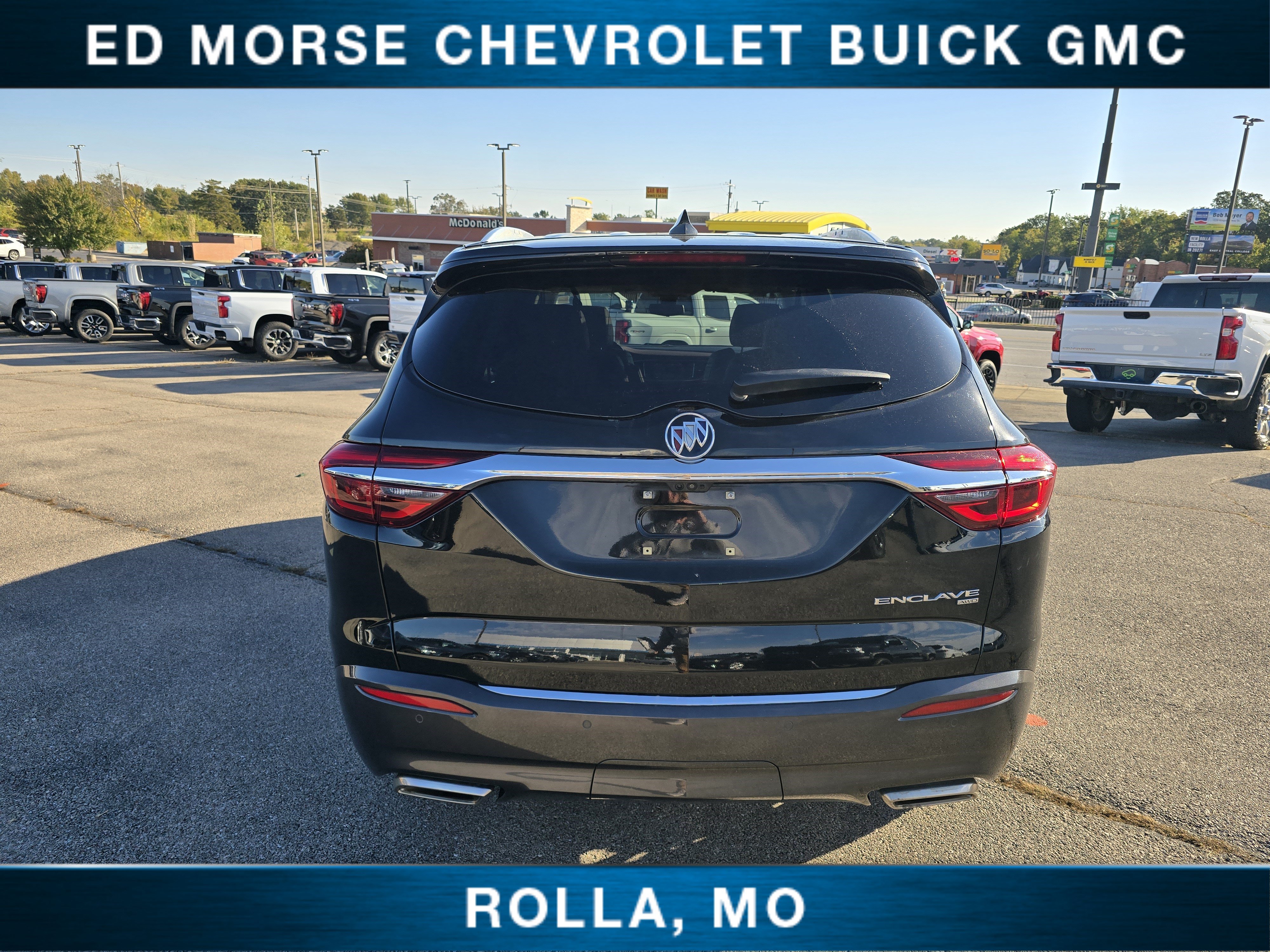 Certified 2019 Buick Enclave Avenir w/ Avenir Technology Package AWD/4WD image 4