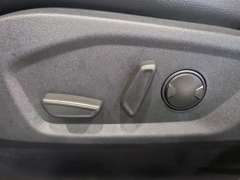 Used 2024 Ford Edge Titanium AWD/4WD image 13