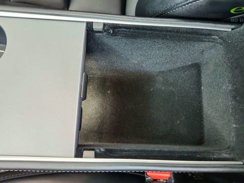 Used 2023 Tesla Model Y Performance image 51