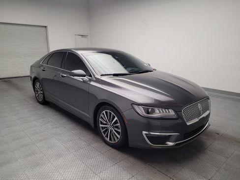 Used 2019 Lincoln MKZ Reserve AWD/4WD image 13