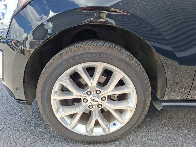 Used 2019 Ford Expedition Platinum AWD/4WD image 10