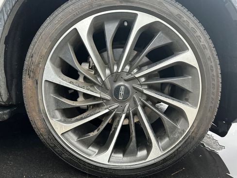 Used 2022 Lincoln Aviator Reserve w/ Equipment Group 201A image 7