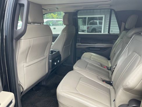 Used 2018 Ford Expedition Max Limited w/ Equipment Group 302A AWD/4WD image 25