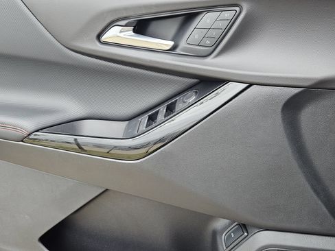 New 2027 Chevrolet Equinox RS w/ Safety and Technology Package FWD image 24