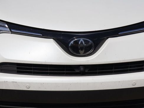 Used 2017 Toyota RAV4 Limited w/ Advanced Technology Package AWD/4WD image 17