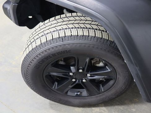 Used 2022 Jeep Wrangler Unlimited Sport w/ Sun And Sound Package image 42