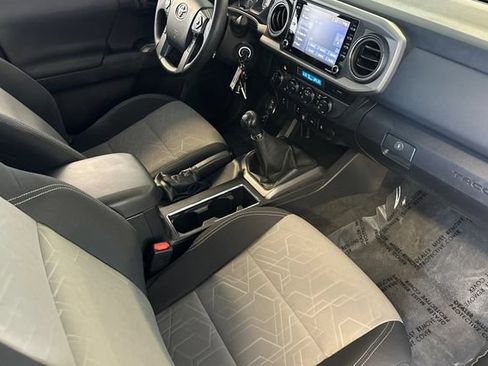 Certified 2023 Toyota Tacoma TRD Off-Road w/ Advanced Technology Package AWD/4WD image 19
