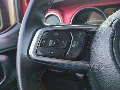Used 2022 Jeep Gladiator Rubicon image 19