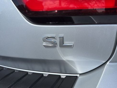 Used 2024 Nissan Armada SL w/ Captain's Chairs Package AWD/4WD image 11