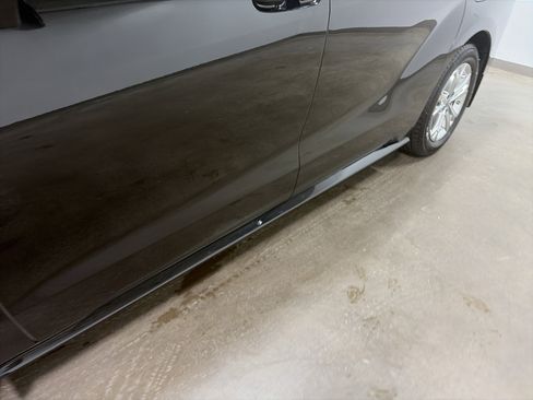 Used 2023 Toyota Sienna XSE w/ XSE Plus Package image 10