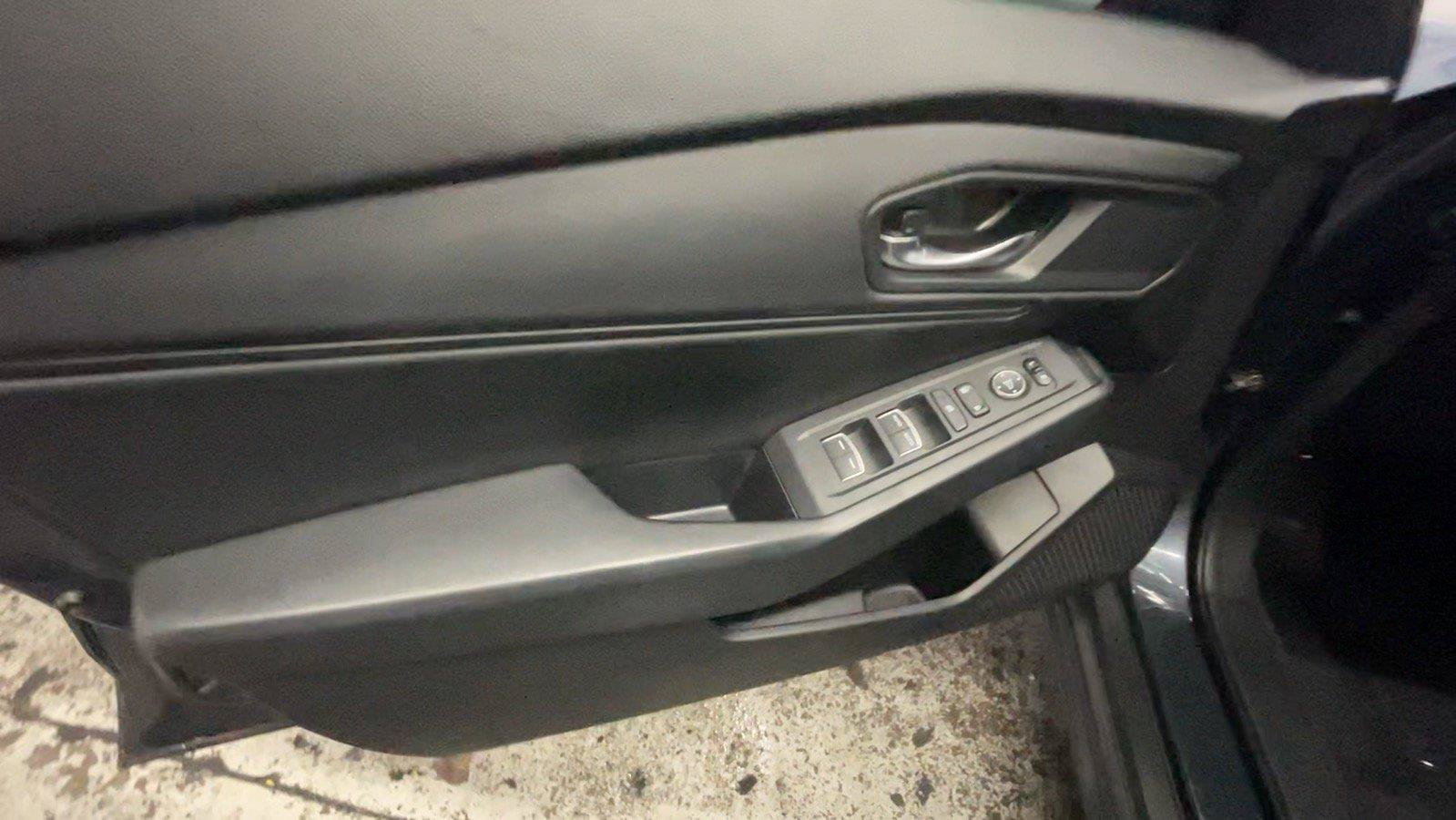 Used 2023 Honda Accord EX image 27