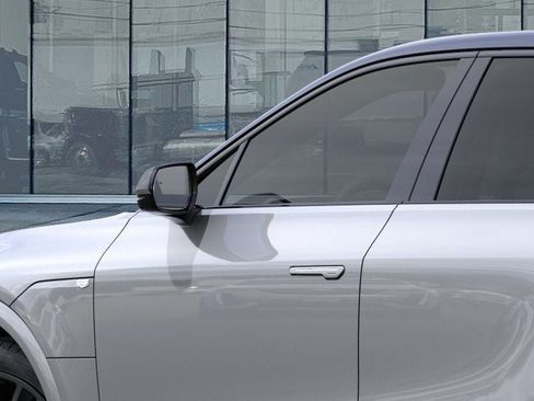 New 2026 Cadillac Lyriq V image 12