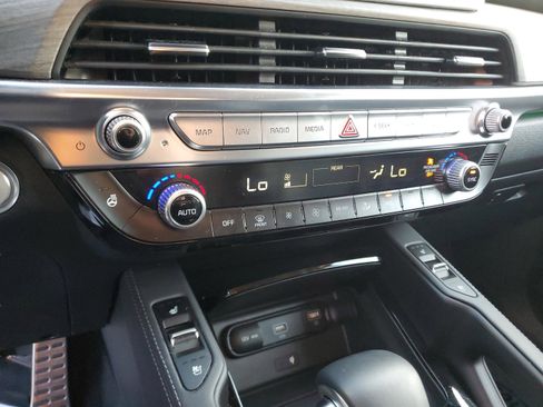 Used 2022 Kia Telluride SX w/ SX Prestige Package AWD/4WD image 20