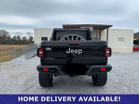 Used 2020 Jeep Gladiator Overland image 6