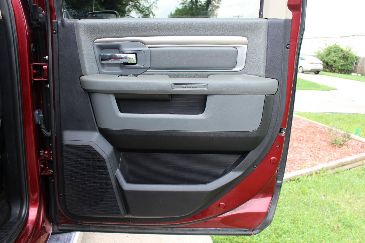 Used 2016 RAM 1500 Big Horn AWD/4WD image 33