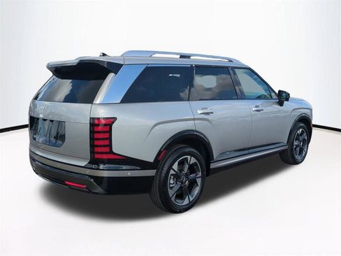 New 2026 Hyundai Palisade Limited FWD image 5