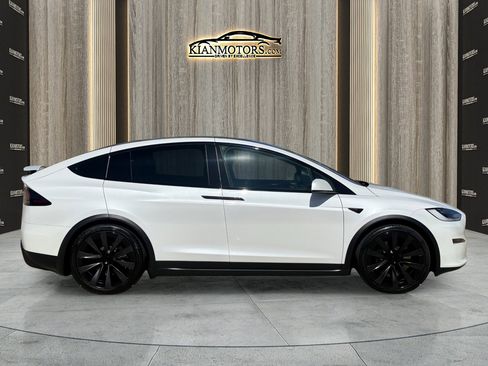 Used 2023 Tesla Model X AWD/4WD image 8