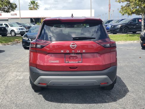 Certified 2023 Nissan Rogue S FWD image 5