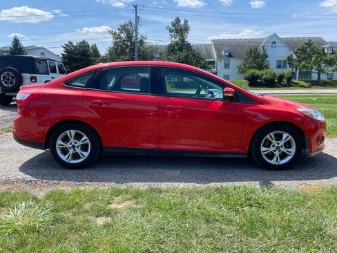 Used 2014 Ford Focus SE FWD image 6