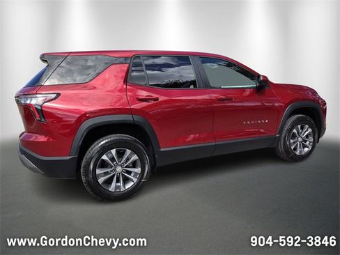 New 2026 Chevrolet Equinox LT w/ Convenience Package II image 7