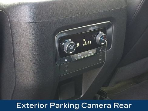 Used 2025 Chevrolet Suburban RST w/ Comfort Package AWD/4WD image 21