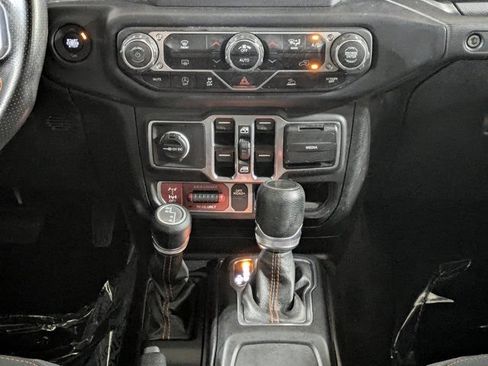 Used 2020 Jeep Gladiator Mojave w/ LED Lighting Group AWD/4WD image 19