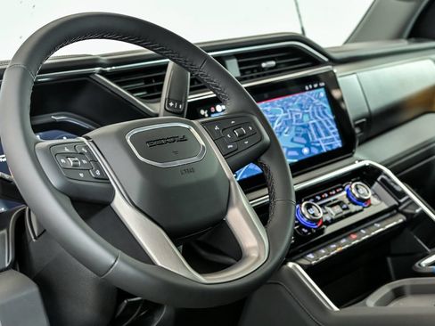 New 2026 GMC Sierra 2500 Denali w/ Denali Reserve Package AWD/4WD image 13