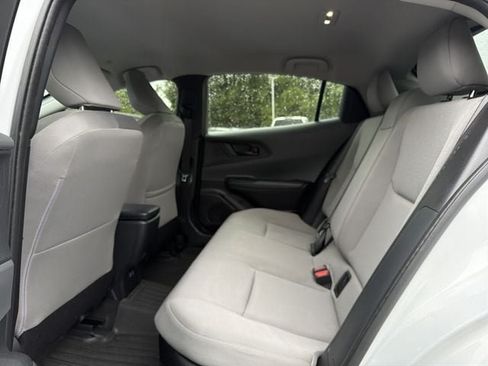 Used 2025 Toyota Prius LE FWD image 11