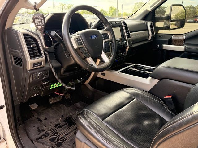 Used 2019 Ford F350 Lariat w/ Lariat Ultimate Package AWD/4WD image 15