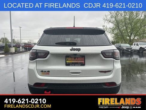 Used 2023 Jeep Compass Trailhawk w/ Trailhawk Elite Group AWD/4WD image 7