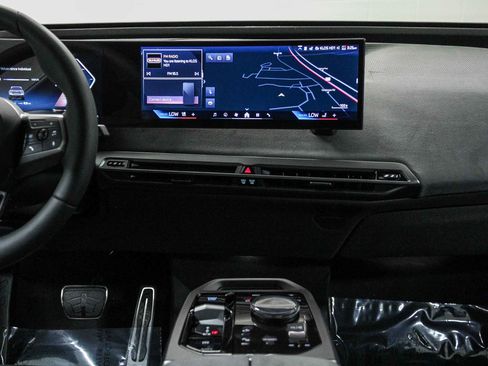 New 2026 BMW iX xDrive60 w/ M Sport Package image 14