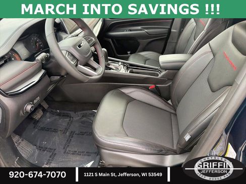 New 2026 Jeep Compass Trailhawk image 17