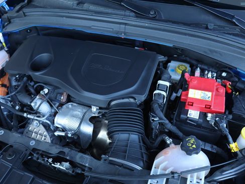 New 2024 Alfa Romeo Tonale Ti AWD/4WD image 19