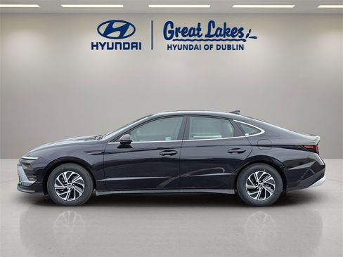 New 2026 Hyundai Sonata Blue image 2