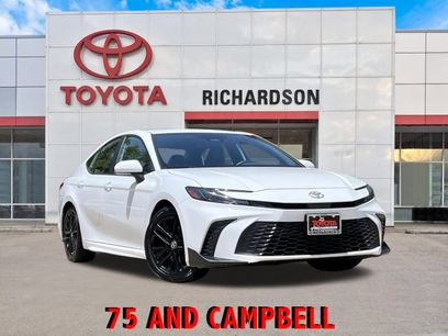 Used 2025 Toyota Camry SE