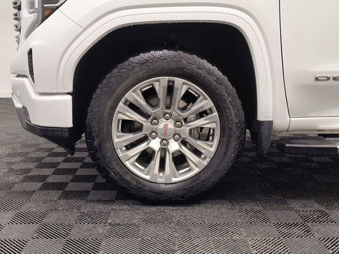 Used 2022 GMC Sierra 1500 Denali image 9