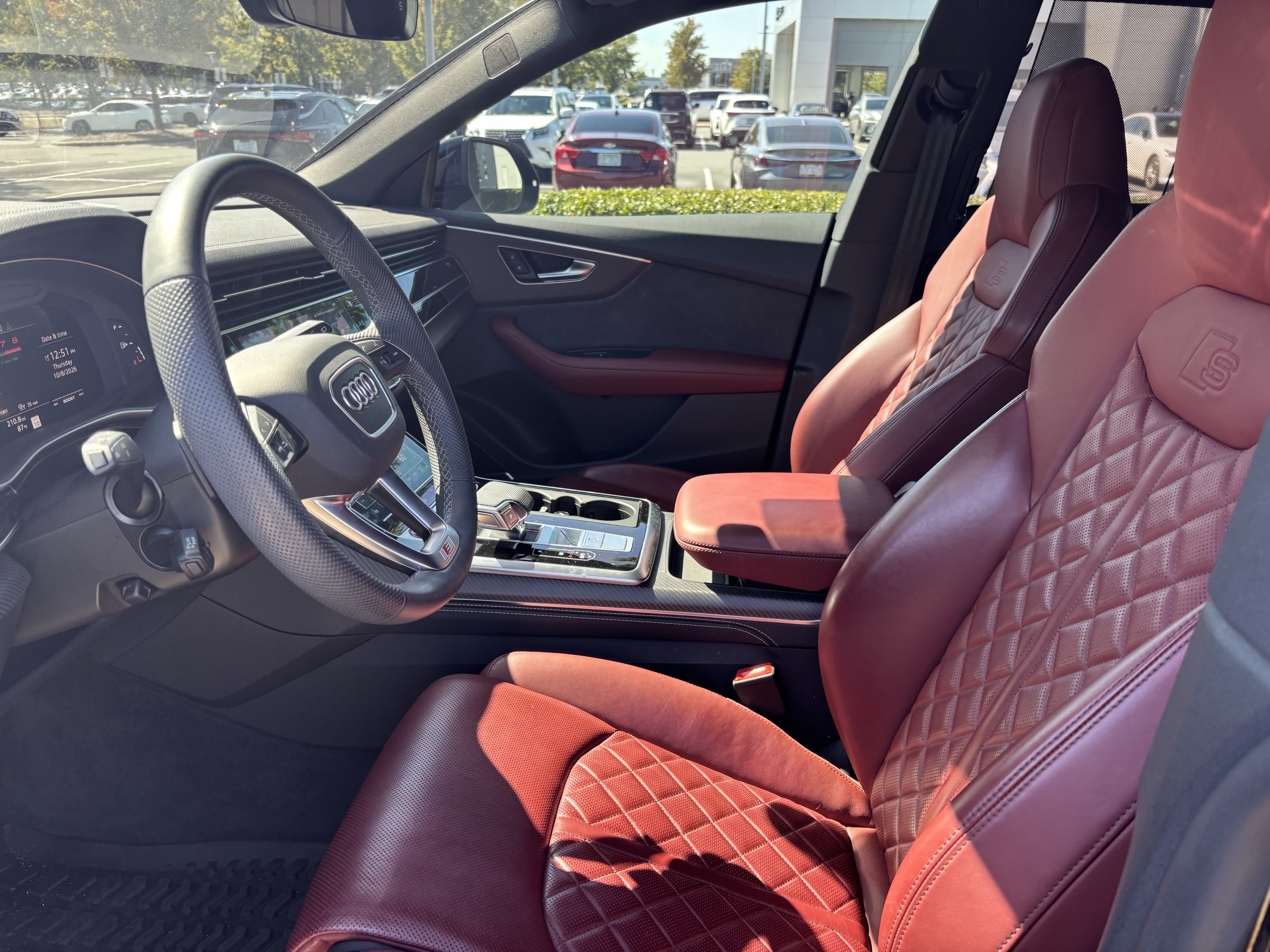Used 2025 Audi SQ8 Premium Plus AWD/4WD image 17