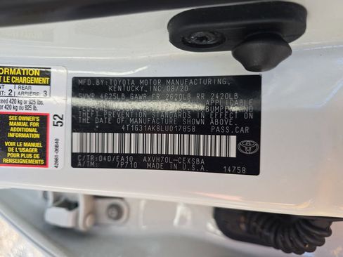 Certified 2020 Toyota Camry SE image 36