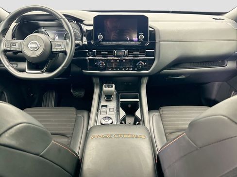Used 2025 Nissan Pathfinder Rock Creek AWD/4WD image 13