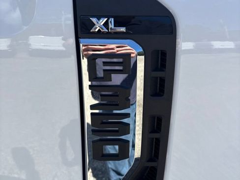 New 2026 Ford F350 XL w/ XL Chrome Package AWD/4WD image 12