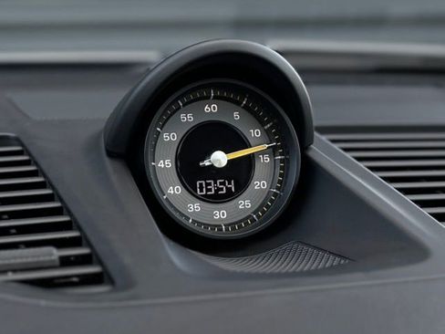 Used 2023 Porsche 911 GT3 image 25