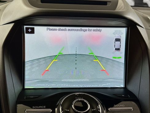 Used 2018 Ford Escape Titanium image 21