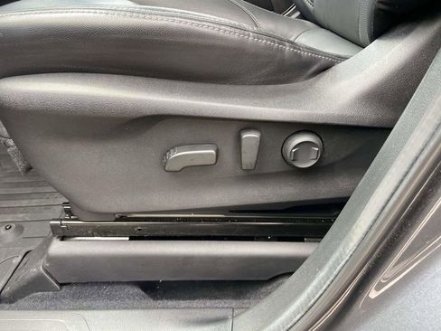Used 2021 Subaru Ascent Limited w/ Popular Package #2A AWD/4WD image 16